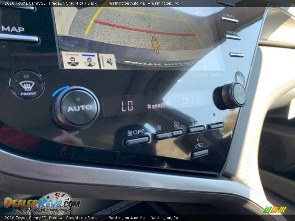 2020 Toyota Camry SE Predawn Gray Mica / Black Photo #23