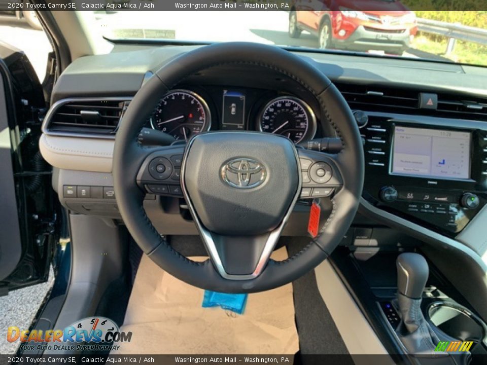 2020 Toyota Camry SE Galactic Aqua Mica / Ash Photo #7