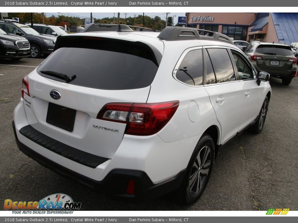 2018 Subaru Outback 2.5i Limited Crystal White Pearl / Ivory Photo #5