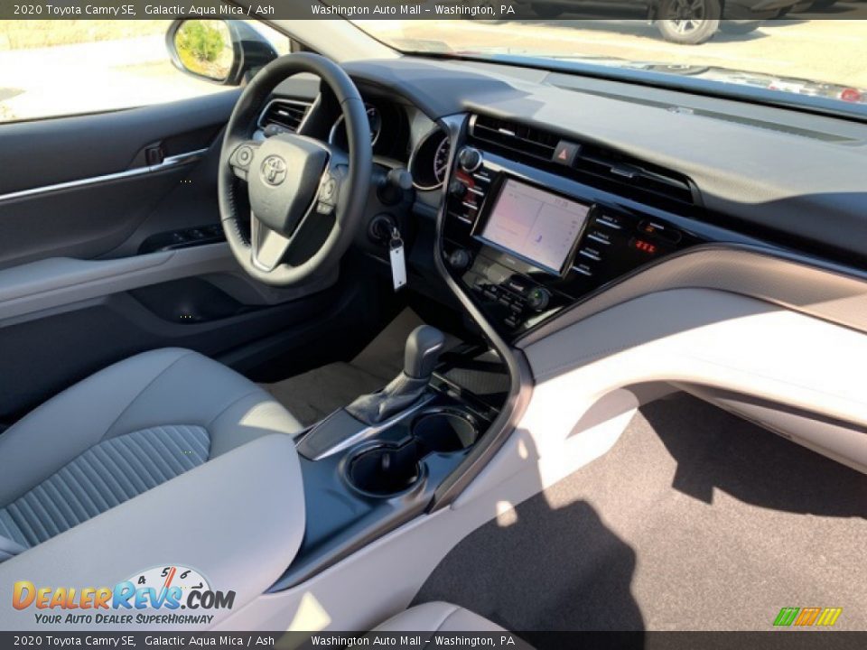 2020 Toyota Camry SE Galactic Aqua Mica / Ash Photo #14