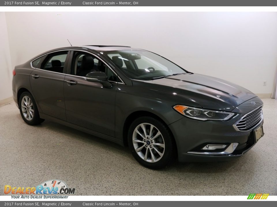 2017 Ford Fusion SE Magnetic / Ebony Photo #1