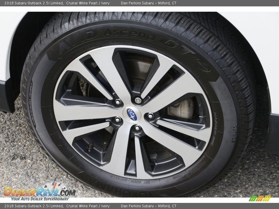 2018 Subaru Outback 2.5i Limited Crystal White Pearl / Ivory Photo #23