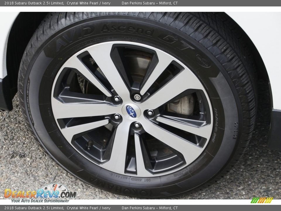 2018 Subaru Outback 2.5i Limited Crystal White Pearl / Ivory Photo #24