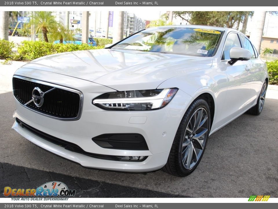 2018 Volvo S90 T5 Crystal White Pearl Metallic / Charcoal Photo #5