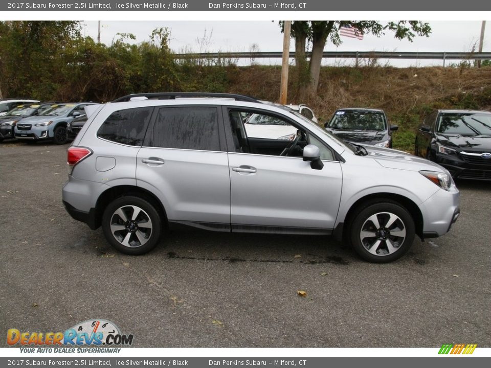 2017 Subaru Forester 2.5i Limited Ice Silver Metallic / Black Photo #4
