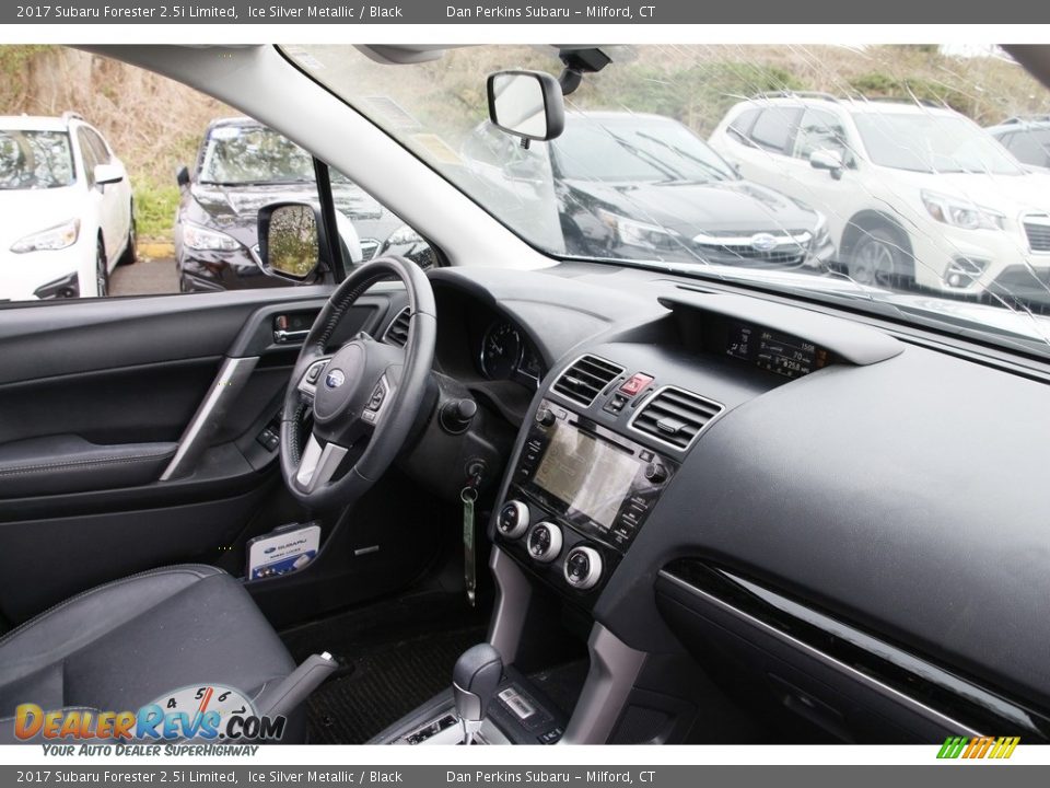 2017 Subaru Forester 2.5i Limited Ice Silver Metallic / Black Photo #14