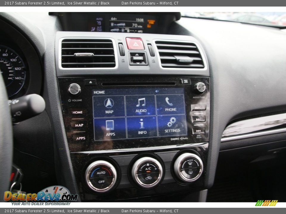 2017 Subaru Forester 2.5i Limited Ice Silver Metallic / Black Photo #17