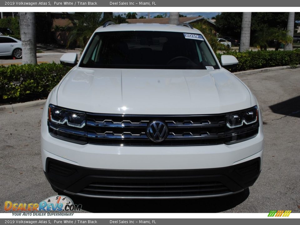 2019 Volkswagen Atlas S Pure White / Titan Black Photo #3
