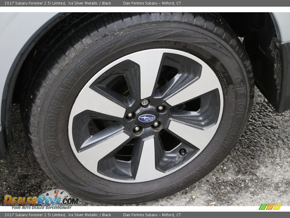 2017 Subaru Forester 2.5i Limited Ice Silver Metallic / Black Photo #23