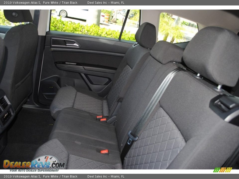 Rear Seat of 2019 Volkswagen Atlas S Photo #10