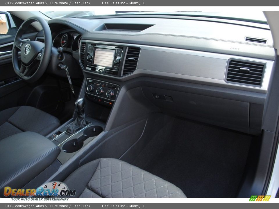 2019 Volkswagen Atlas S Pure White / Titan Black Photo #15
