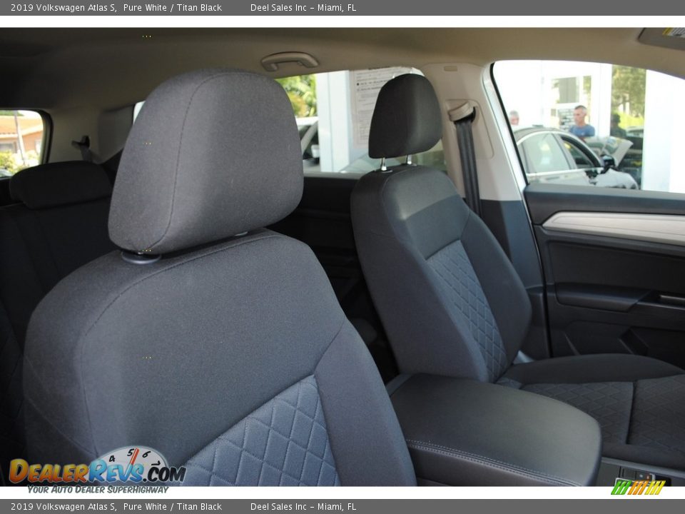 2019 Volkswagen Atlas S Pure White / Titan Black Photo #16