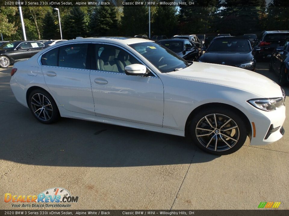 2020 BMW 3 Series 330i xDrive Sedan Alpine White / Black Photo #1