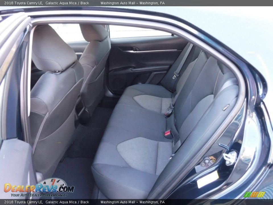 2018 Toyota Camry LE Galactic Aqua Mica / Black Photo #20