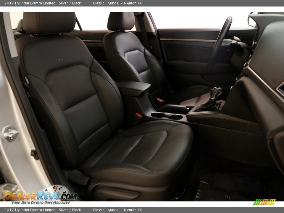 2017 Hyundai Elantra Limited Silver / Black Photo #15