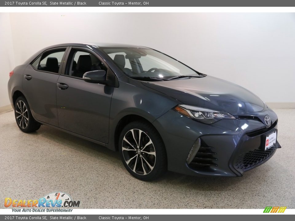 2017 Toyota Corolla SE Slate Metallic / Black Photo #1