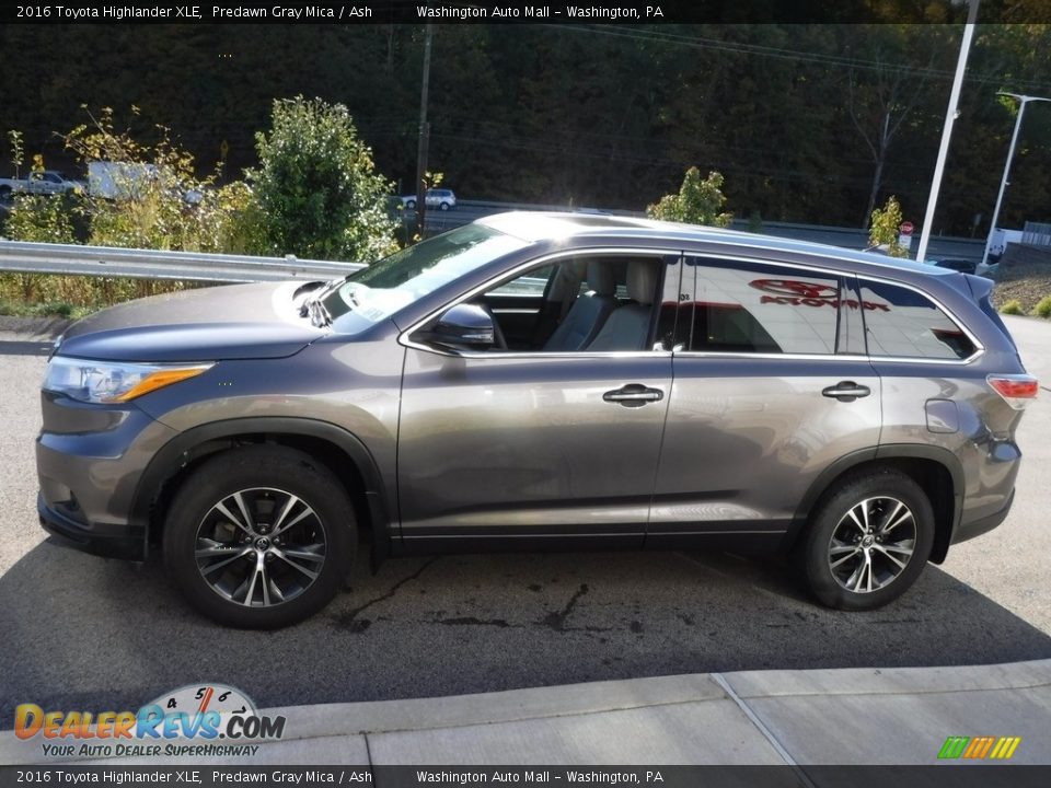 2016 Toyota Highlander XLE Predawn Gray Mica / Ash Photo #6
