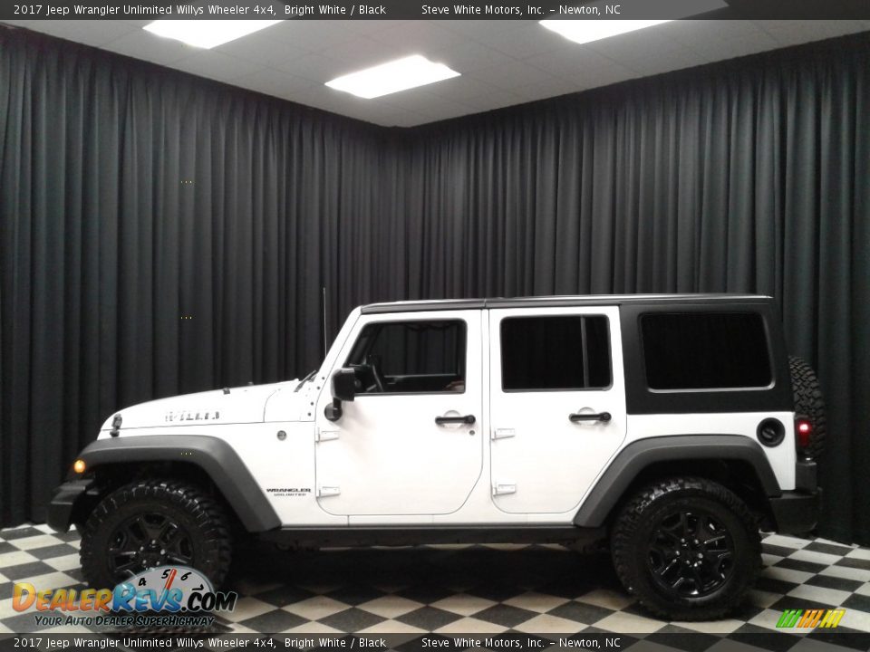 2017 Jeep Wrangler Unlimited Willys Wheeler 4x4 Bright White / Black Photo #1