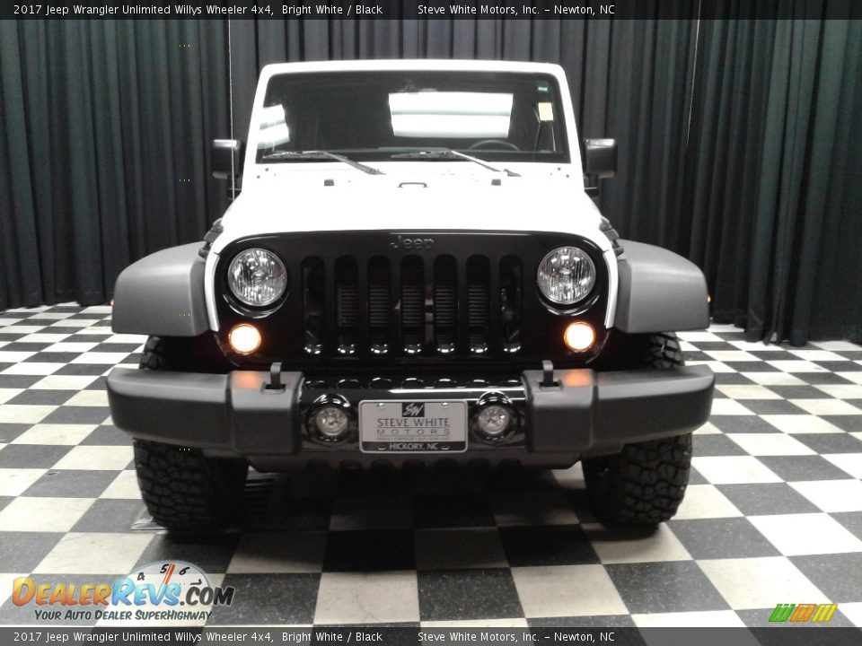 2017 Jeep Wrangler Unlimited Willys Wheeler 4x4 Bright White / Black Photo #3