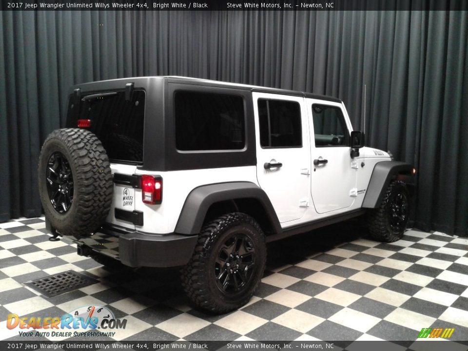 2017 Jeep Wrangler Unlimited Willys Wheeler 4x4 Bright White / Black Photo #6