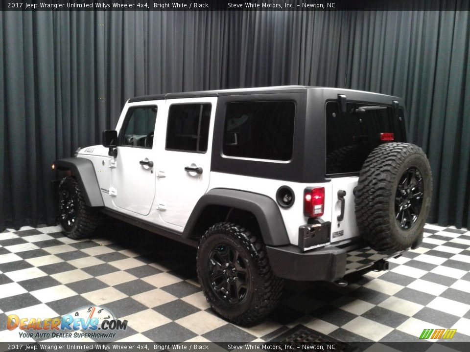 2017 Jeep Wrangler Unlimited Willys Wheeler 4x4 Bright White / Black Photo #8