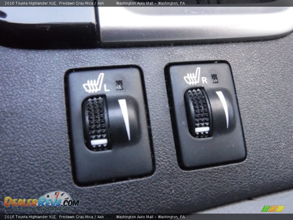 2016 Toyota Highlander XLE Predawn Gray Mica / Ash Photo #19