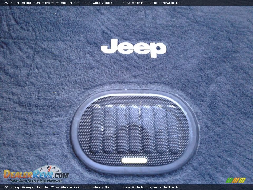 2017 Jeep Wrangler Unlimited Willys Wheeler 4x4 Bright White / Black Photo #13