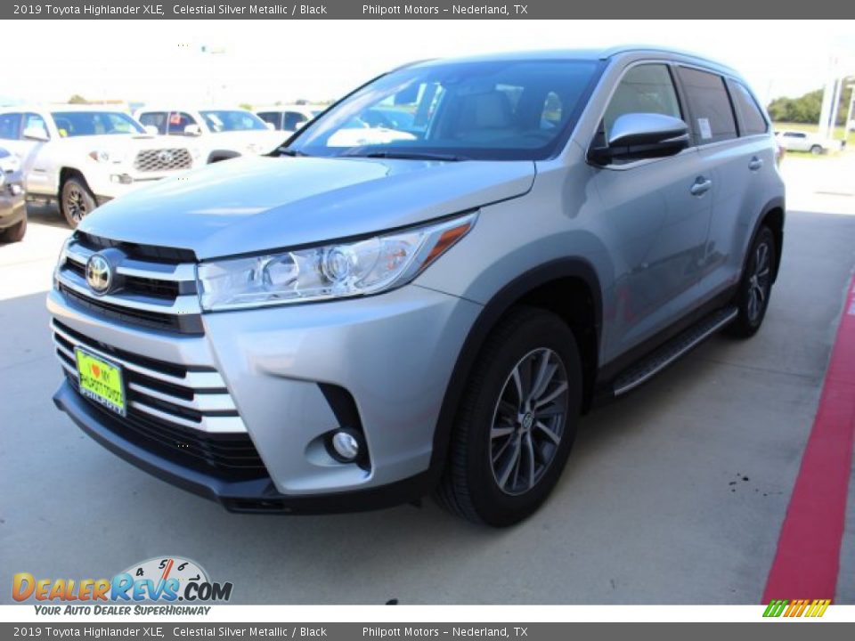 2019 Toyota Highlander XLE Celestial Silver Metallic / Black Photo #4
