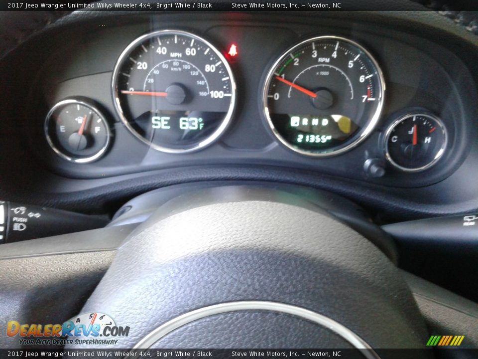 2017 Jeep Wrangler Unlimited Willys Wheeler 4x4 Bright White / Black Photo #19