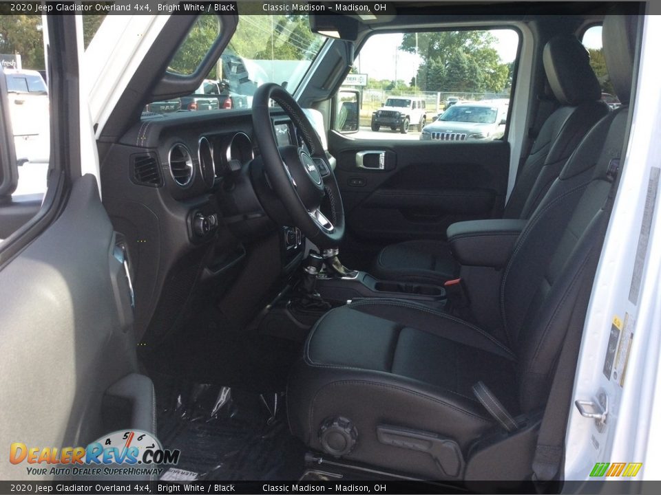 2020 Jeep Gladiator Overland 4x4 Bright White / Black Photo #12