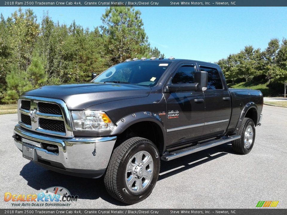 2018 Ram 2500 Tradesman Crew Cab 4x4 Granite Crystal Metallic / Black/Diesel Gray Photo #3