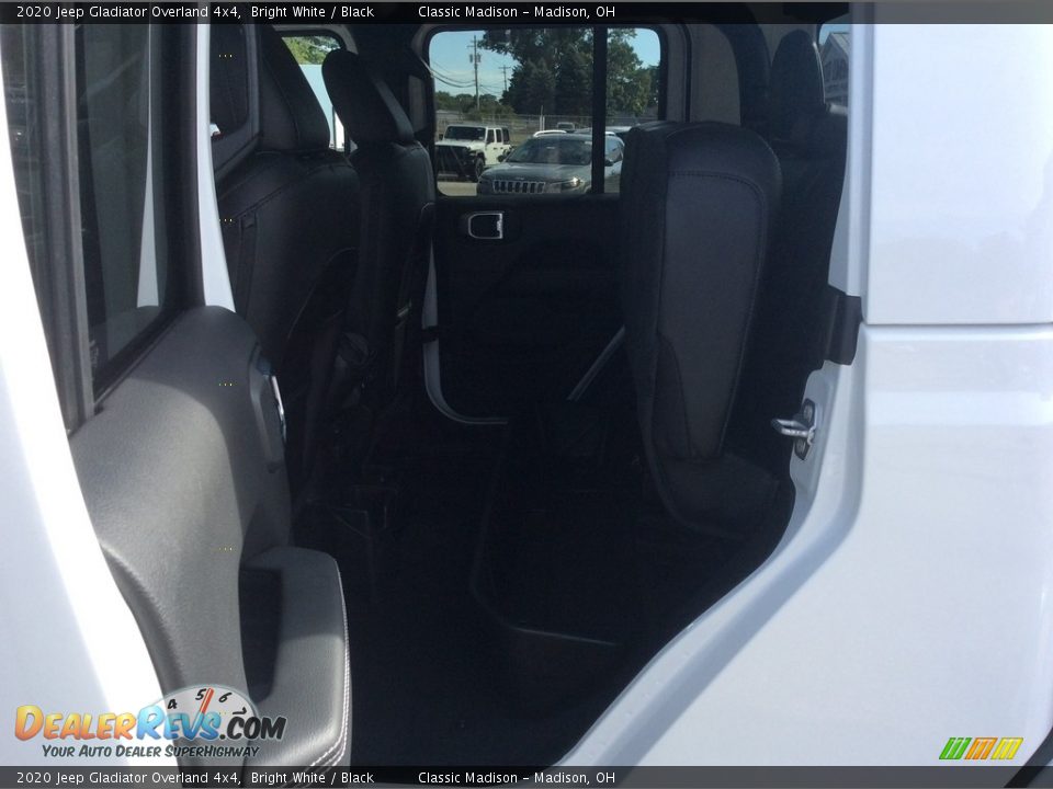 2020 Jeep Gladiator Overland 4x4 Bright White / Black Photo #19