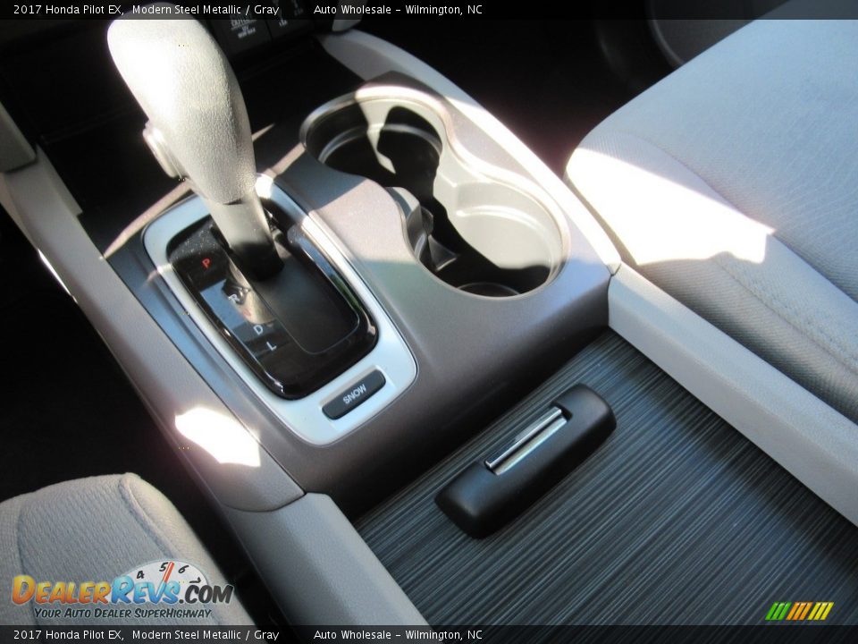 2017 Honda Pilot EX Modern Steel Metallic / Gray Photo #19
