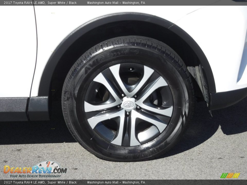 2017 Toyota RAV4 LE AWD Super White / Black Photo #3