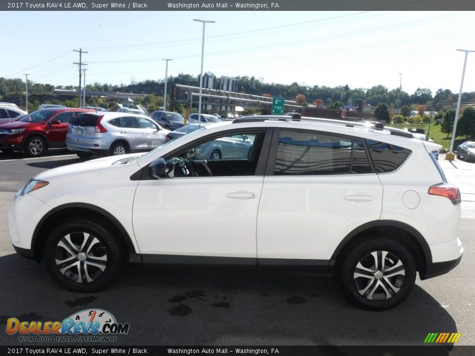 2017 Toyota RAV4 LE AWD Super White / Black Photo #7