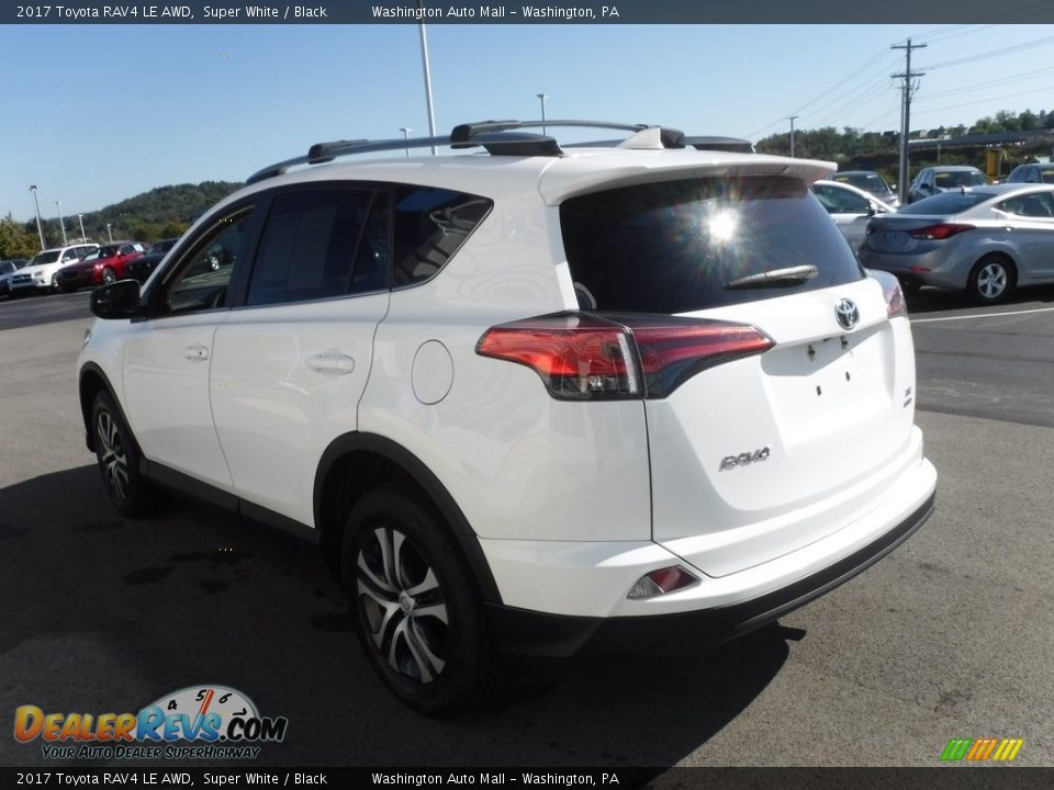 2017 Toyota RAV4 LE AWD Super White / Black Photo #8