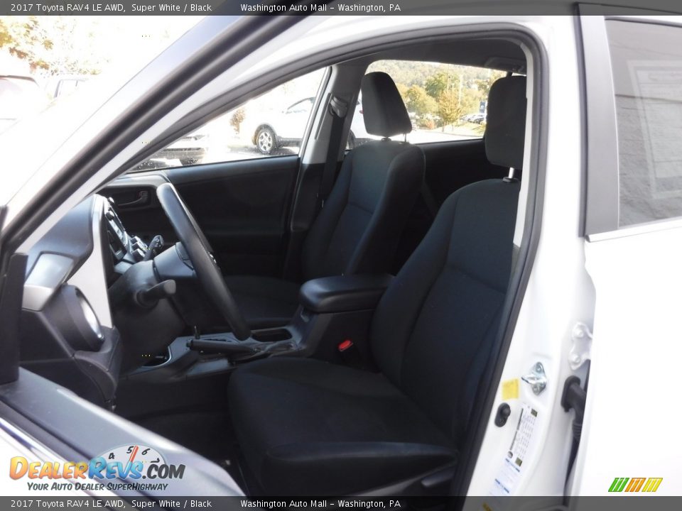 2017 Toyota RAV4 LE AWD Super White / Black Photo #14