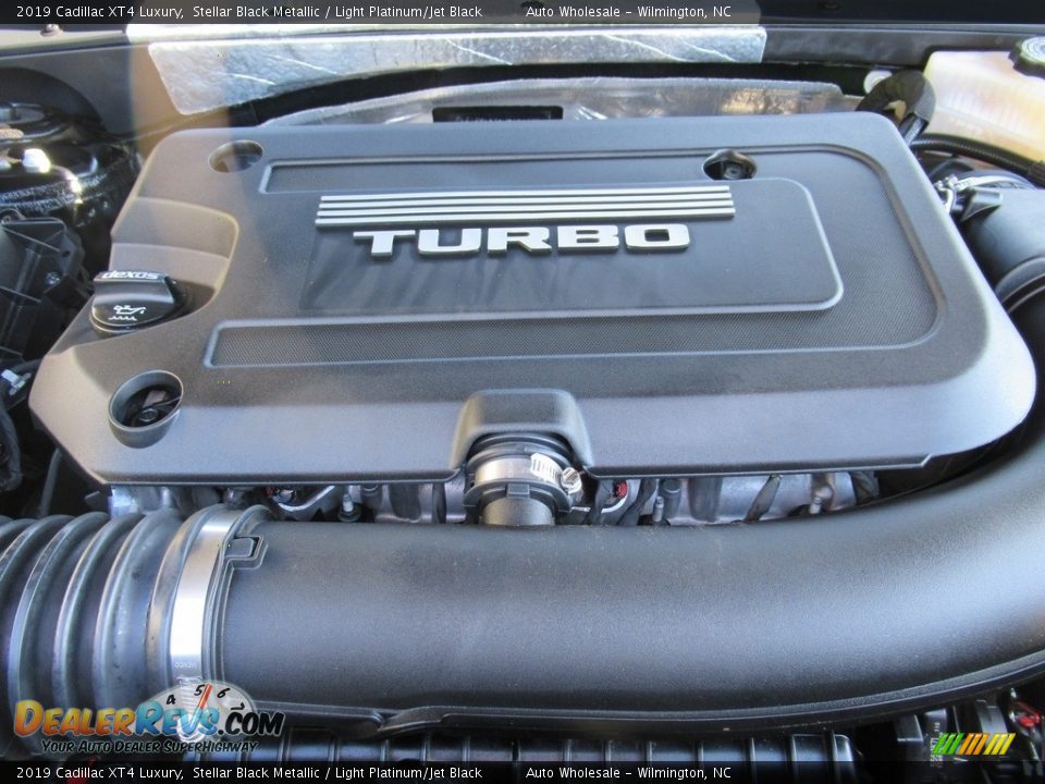 2019 Cadillac XT4 Luxury Stellar Black Metallic / Light Platinum/Jet Black Photo #6