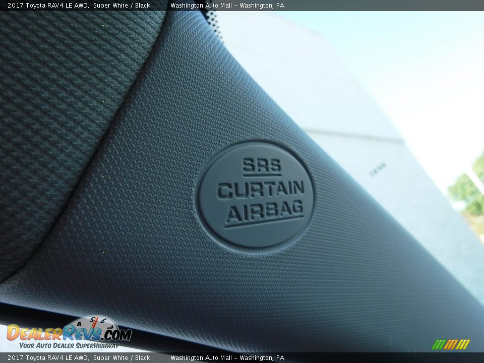 2017 Toyota RAV4 LE AWD Super White / Black Photo #19