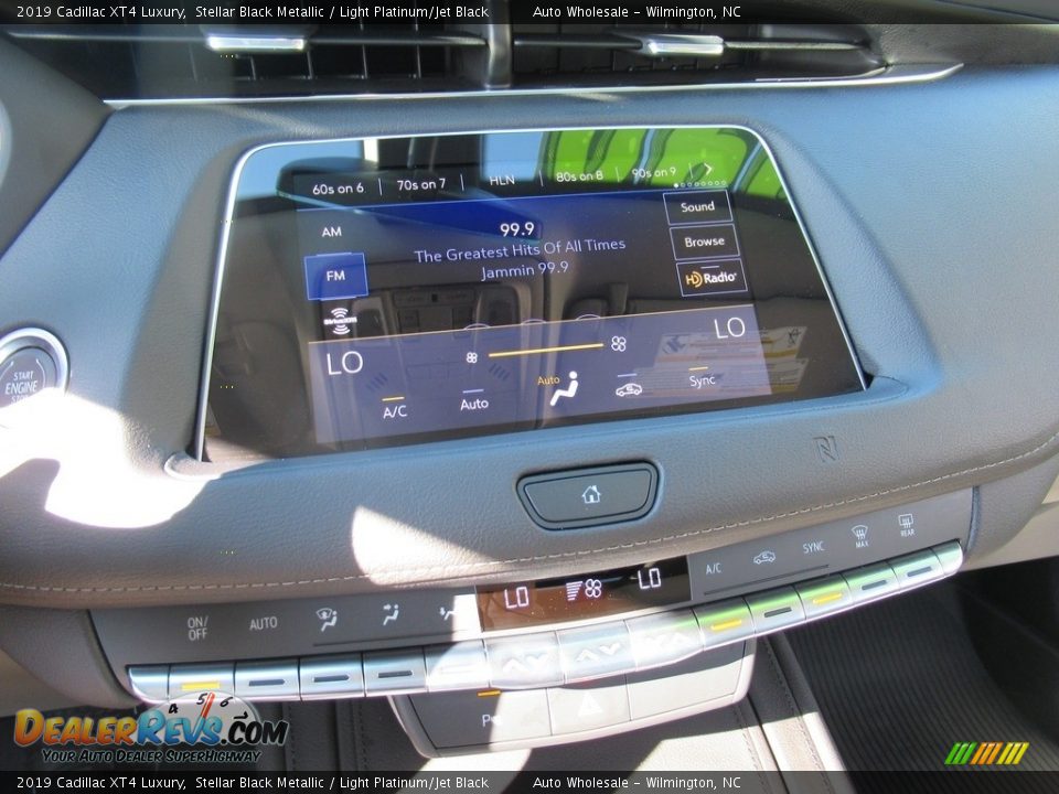 2019 Cadillac XT4 Luxury Stellar Black Metallic / Light Platinum/Jet Black Photo #17