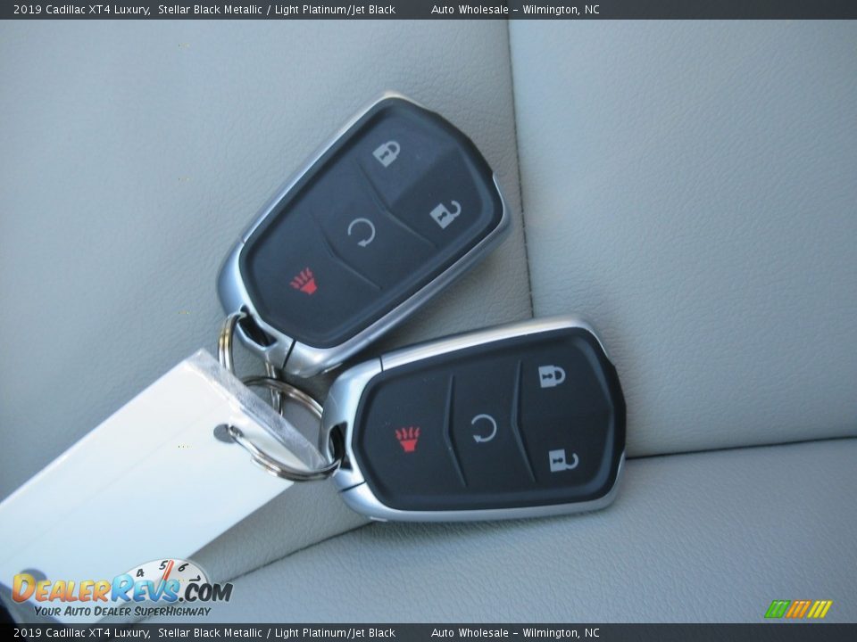 Keys of 2019 Cadillac XT4 Luxury Photo #20