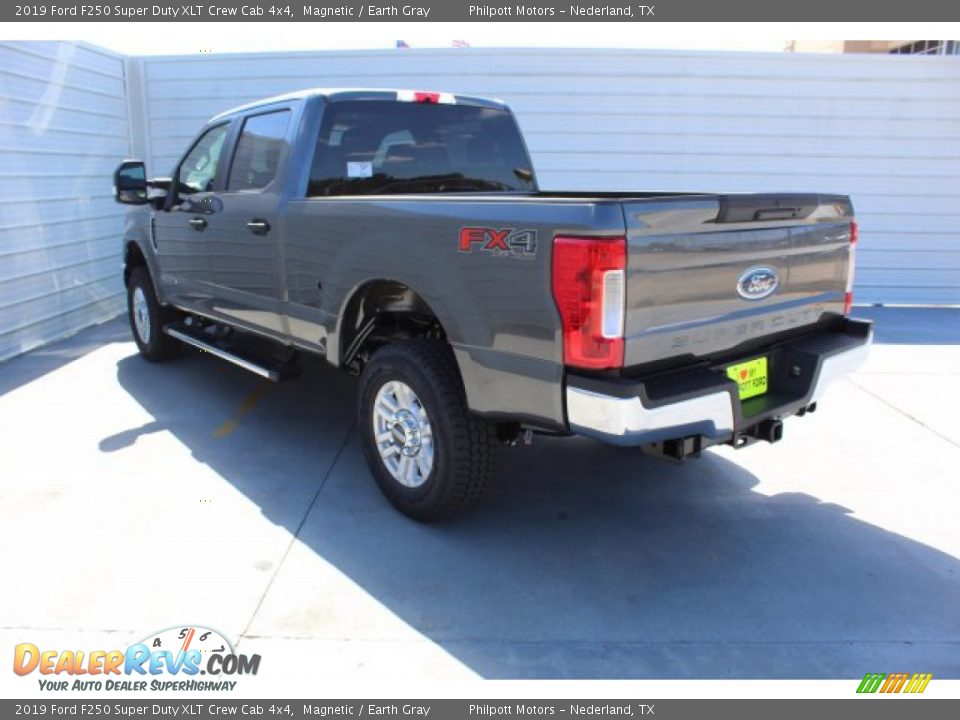 2019 Ford F250 Super Duty XLT Crew Cab 4x4 Magnetic / Earth Gray Photo #6