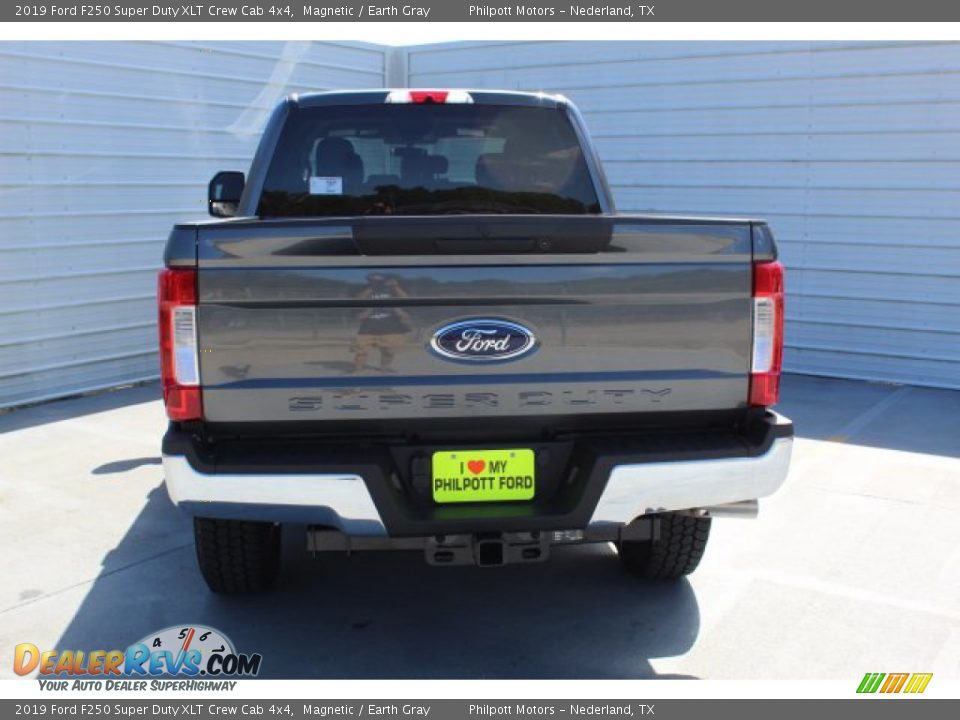 2019 Ford F250 Super Duty XLT Crew Cab 4x4 Magnetic / Earth Gray Photo #7