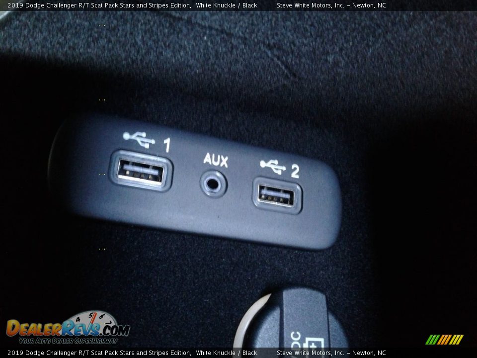 2019 Dodge Challenger R/T Scat Pack Stars and Stripes Edition White Knuckle / Black Photo #30