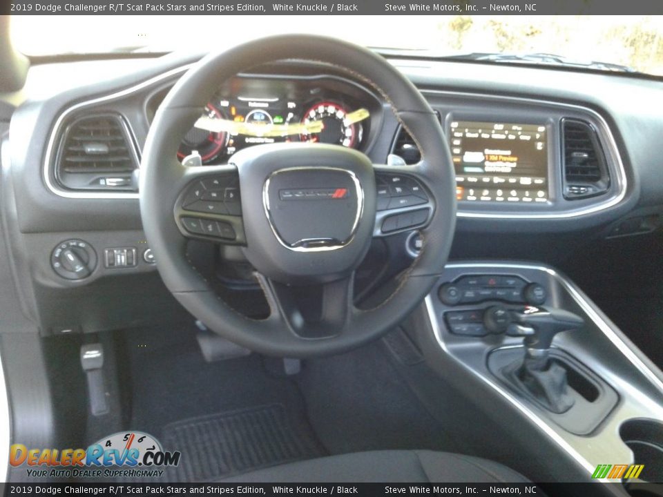 2019 Dodge Challenger R/T Scat Pack Stars and Stripes Edition White Knuckle / Black Photo #31