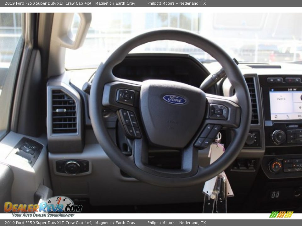 2019 Ford F250 Super Duty XLT Crew Cab 4x4 Magnetic / Earth Gray Photo #21