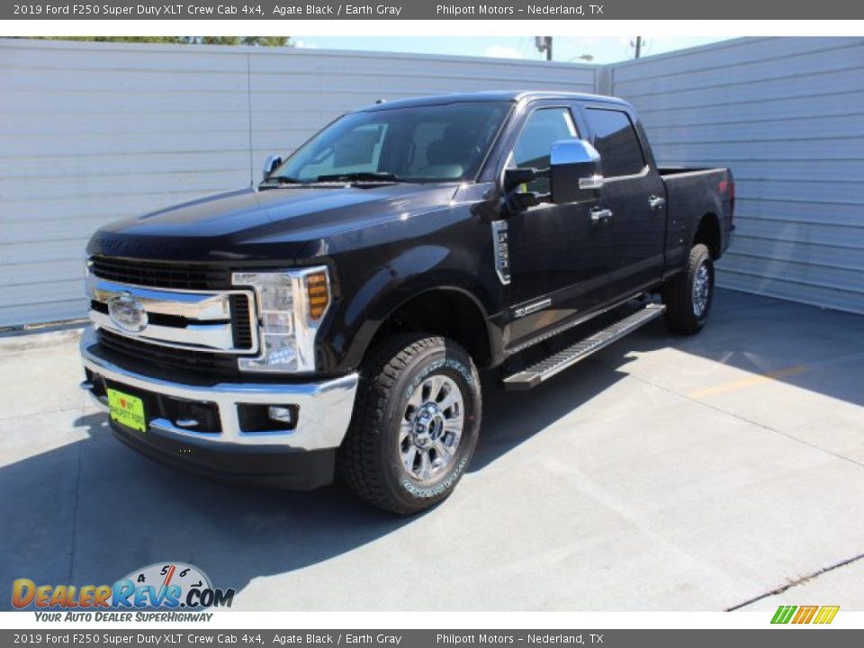 2019 Ford F250 Super Duty XLT Crew Cab 4x4 Agate Black / Earth Gray Photo #4