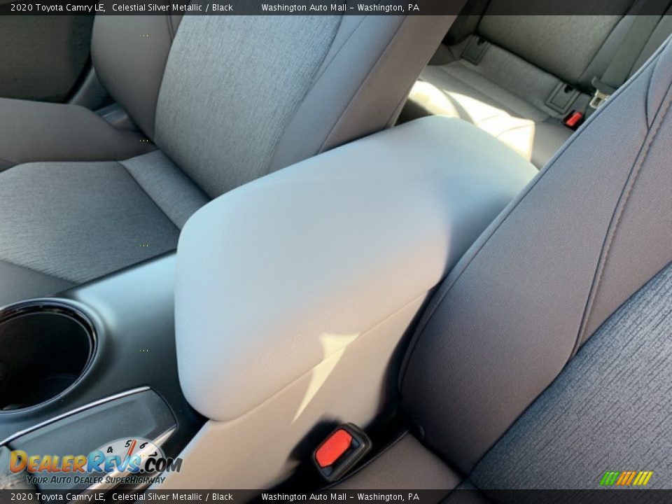 2020 Toyota Camry LE Celestial Silver Metallic / Black Photo #24