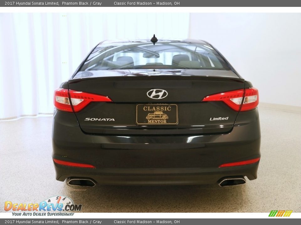 2017 Hyundai Sonata Limited Phantom Black / Gray Photo #16