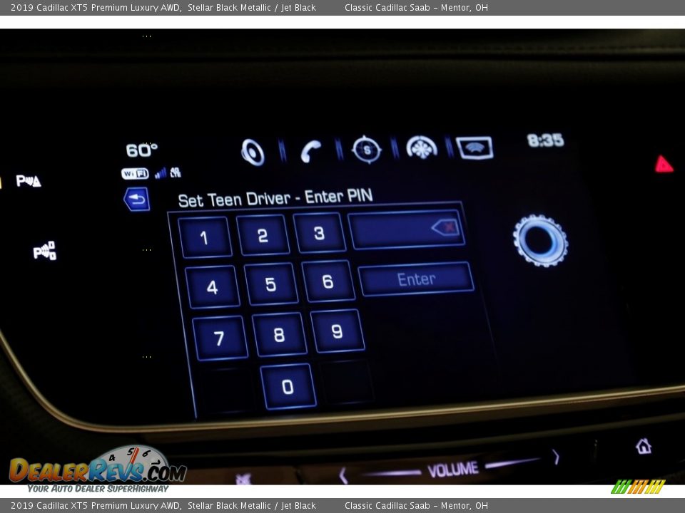 2019 Cadillac XT5 Premium Luxury AWD Stellar Black Metallic / Jet Black Photo #16